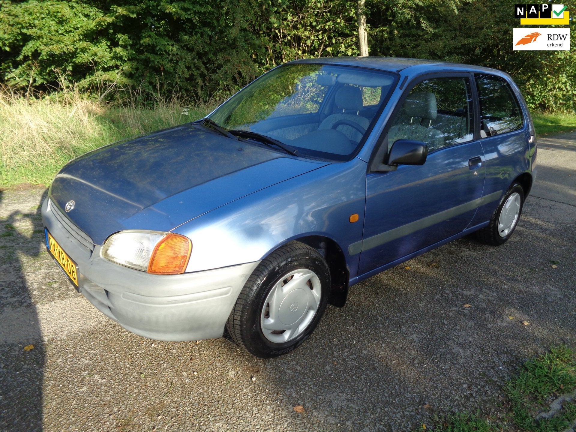 Toyota Starlet 1.3-16V 24 jaar van de laatste eigenaar gewee, Gebruikt, 4 cilinders, Starlet, Origineel Nederlands