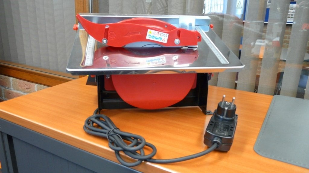 Elektrische tegelsnijmachine EF 600 m, Ophalen, Nieuw, Overige soorten