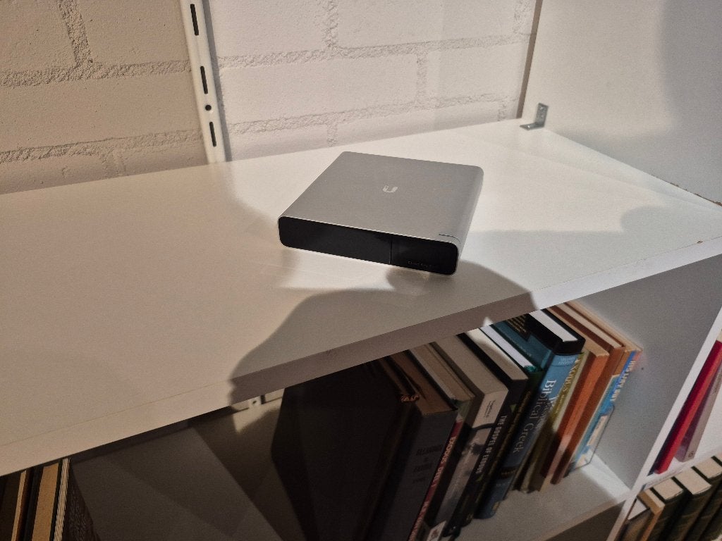 Ubiquiti UniFi Cloud Key Gen2 Plus, Ophalen, Gebruikt, Ubiquiti UniFi