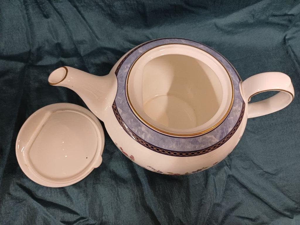 Royal Doulton Centennial Rose theepot, -, -, Overige typen, Nieuw