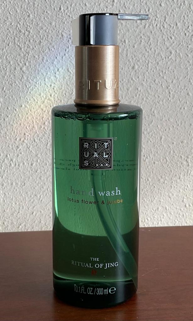 Nieuw Rituals hand wash lotus flower & jujube ritual of jing, Sieraden, Tassen en Uiterlijk, Uiterlijk | Lichaamsverzorging, Ophalen of Verzenden