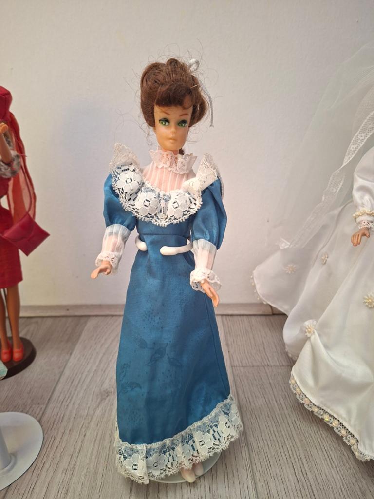 Oude barbie 1966 in mooie staat, Verzamelen, Poppen, Ophalen of Verzenden, Gebruikt, Pop