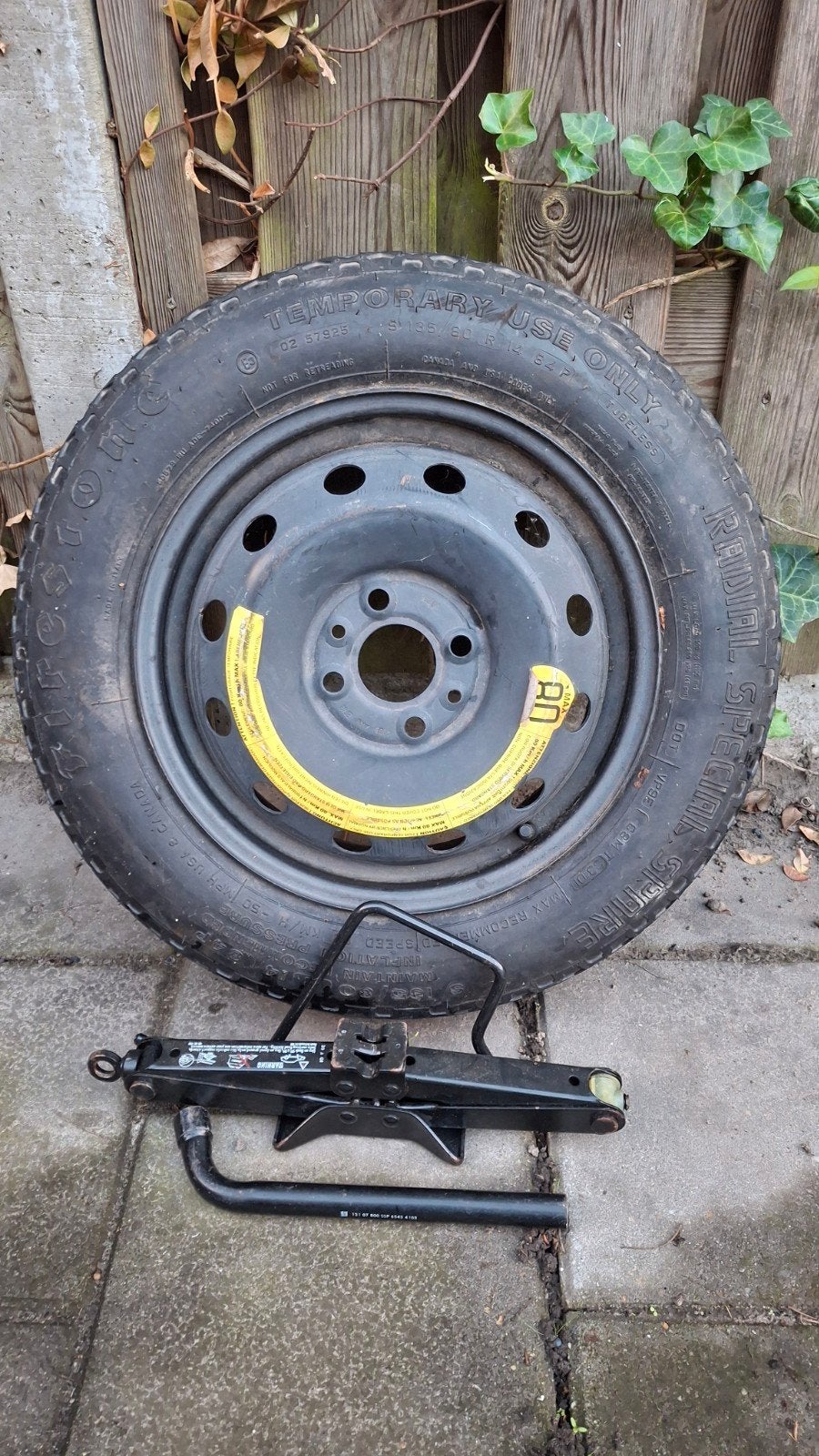 thuiskomer/reservewiel fiat 500, Ophalen