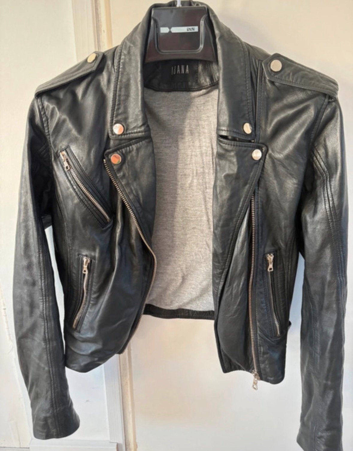 Echt leren jas - IBANA, Kleding | Dames, Ophalen of Verzenden, Zo goed als nieuw, Maat 38/40 (M), Zwart