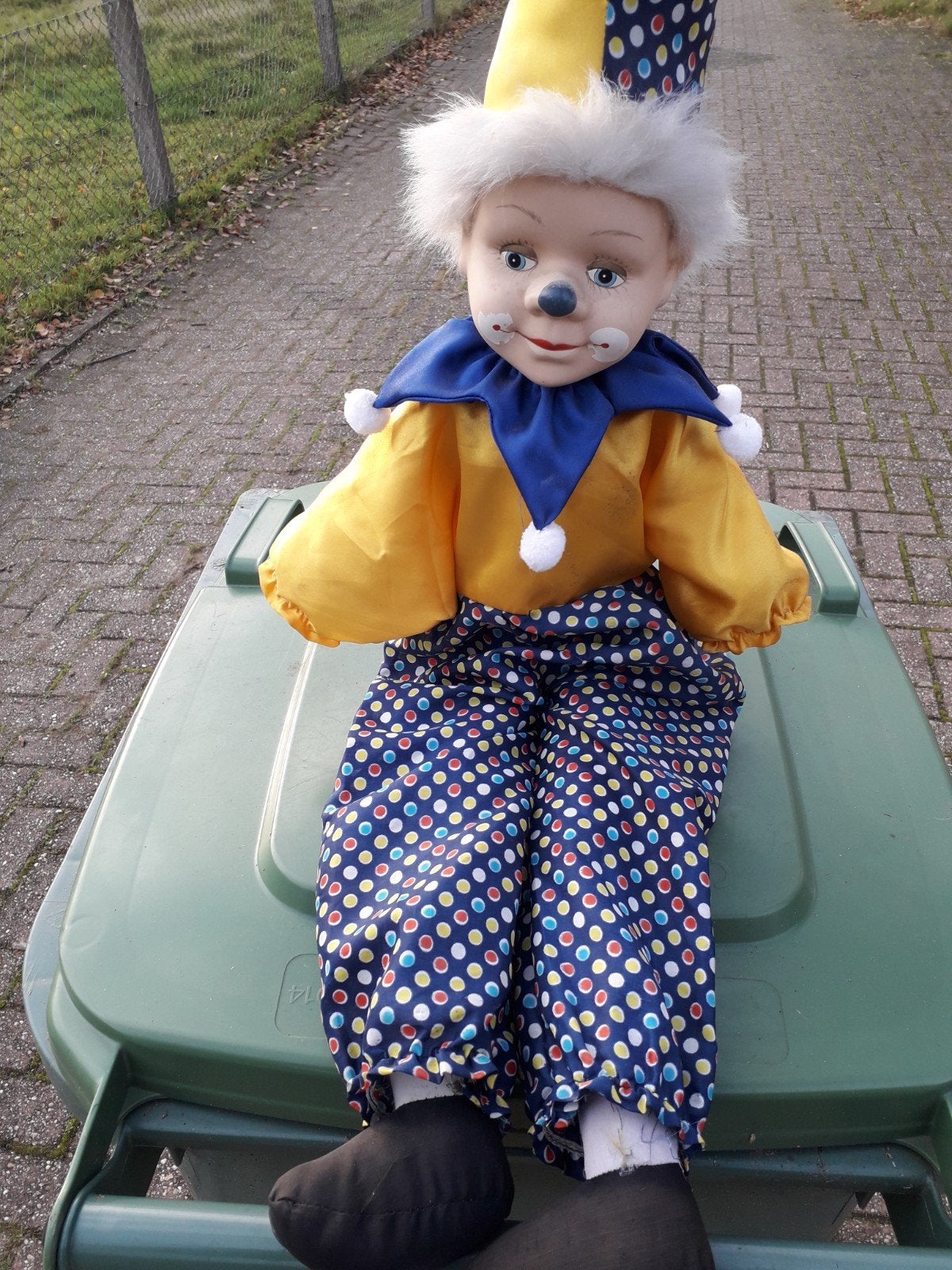 Grote clown pop - decoratie of verzamelobject, Verzamelen, Poppen, Ophalen, Gebruikt, Pop
