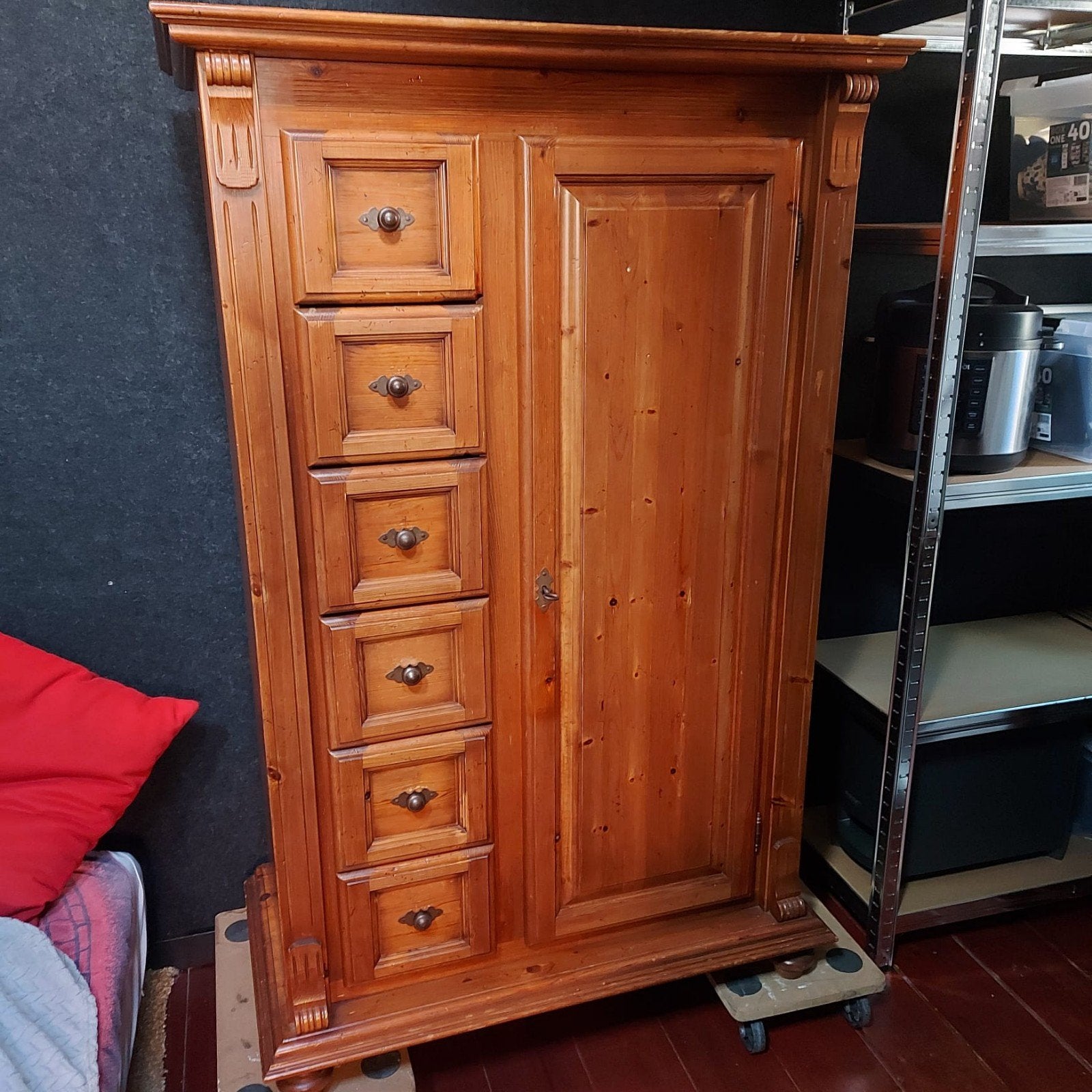 Massief houten spekkast met lades en deur, Huis en Inrichting, Ophalen, Gebruikt, Met lade(s), 50 tot 100 cm