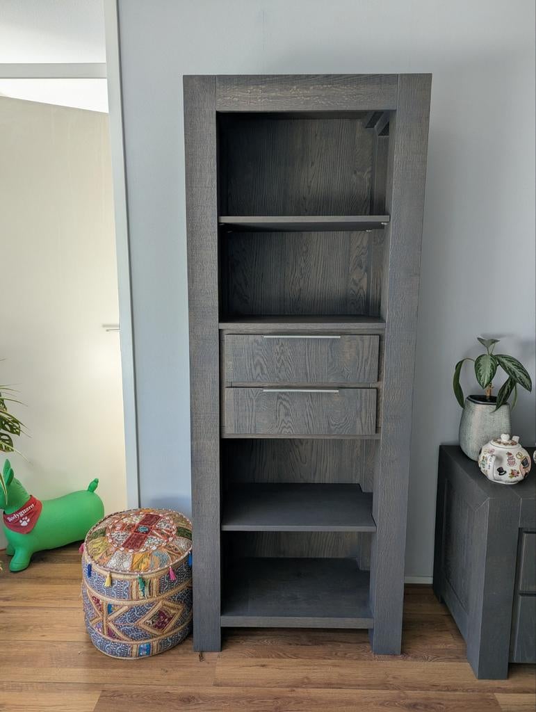 Woonkamer kast, antraciet, Ophalen, 50 tot 100 cm, Zo goed als nieuw, 150 tot 200 cm