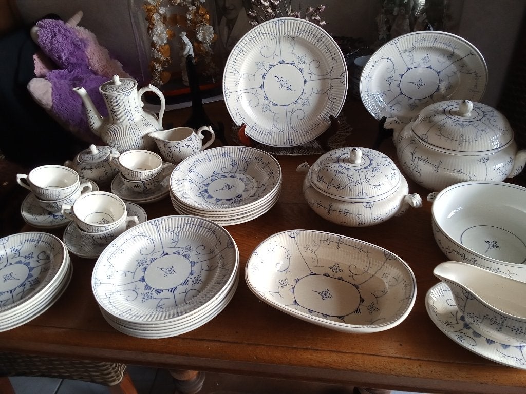 6 persoons set BOCH LA LOUVIERE serie COPENHAGUE set 3, Antiek en Kunst, Ophalen