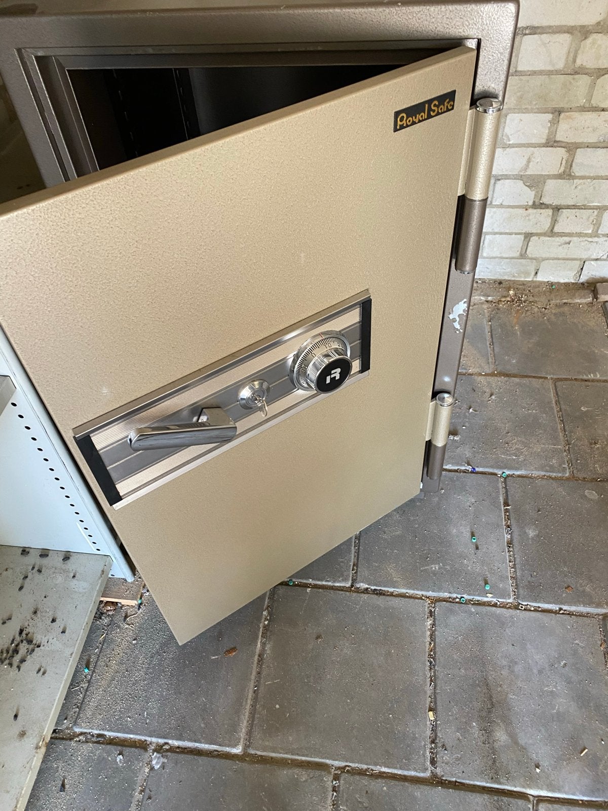 Royal Safe Brandkast met Sleutel en Cijferslot, Ophalen, Gebruikt, Brandkast