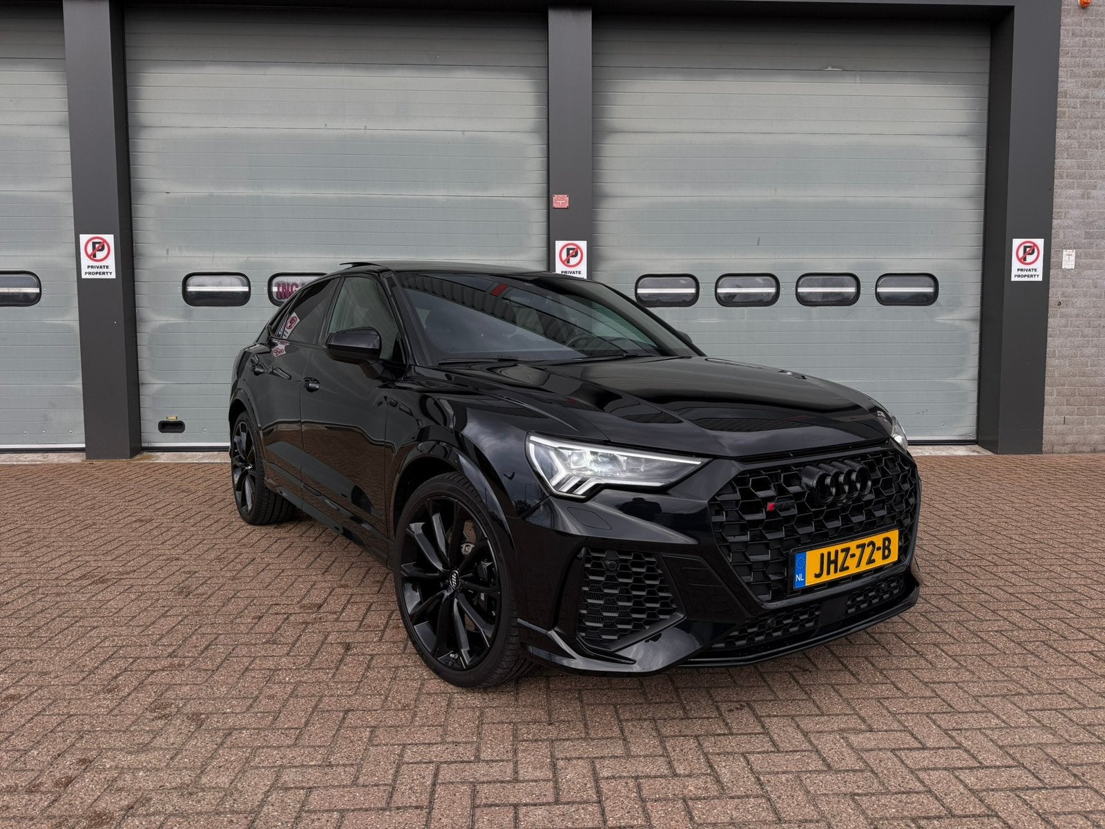 Audi RSQ3 Sportback 400pk Quattro| PANO |B&O | Black Edition, Auto's, Automaat, 1675 kg, Zwart, Vierwielaandrijving