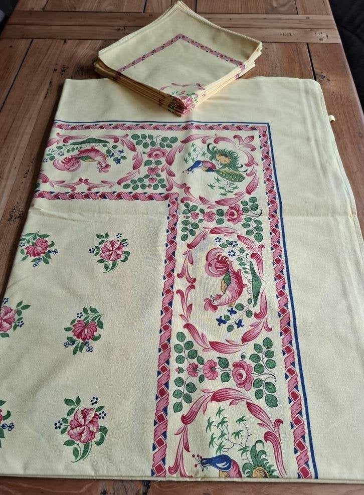 Vintage tafelkleed, hanen, pauwen, M.I.E. Ribeauville, Elzas, Ophalen of Verzenden