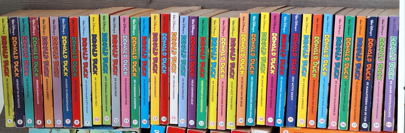 Donald Duck 68 stuks, Meerdere stripboeken, Ophalen of Verzenden, Gelezen