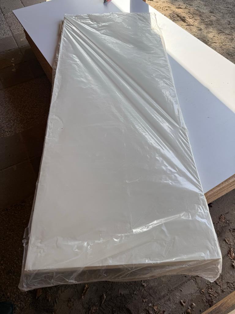 Nieuwe binnendeur, wit, 211.5x83cm, ongebruikt, Doe-het-zelf en Verbouw, Deuren en Horren, Ophalen, 80 tot 100 cm, 215 cm of meer
