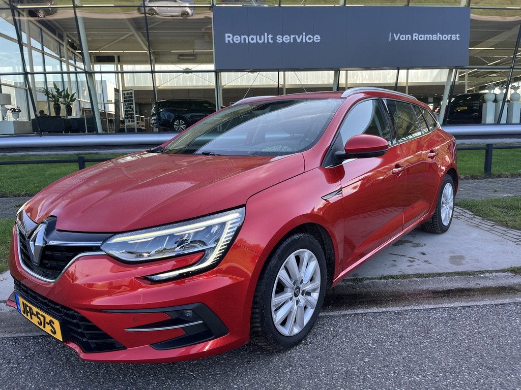 Renault Mégane Estate 1.6 E-Tech Plug-In Hybrid 160 PK / Au, 12 maanden, Gebruikt, 4 cilinders, 160 pk