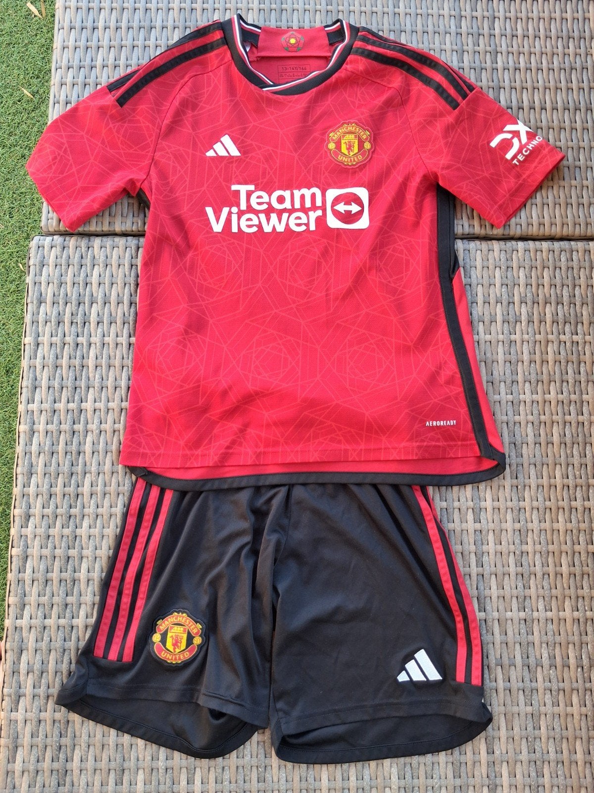 Manchester United voetbalpak maar 164 13-14 jaar, Maat XS of kleiner, Ophalen of Verzenden, Gebruikt, Set
