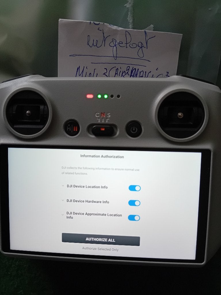 DJI  N 330 controller , mini 3/3 pro , mavic 3 series NIEUW, Ophalen of Verzenden, Nieuw, Elektro, Quadcopter of Multicopter