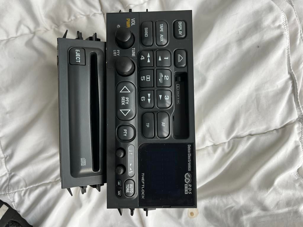 Radio/CD speler Chevrolet Express of GMC 2000, Ophalen of Verzenden, Gebruikt