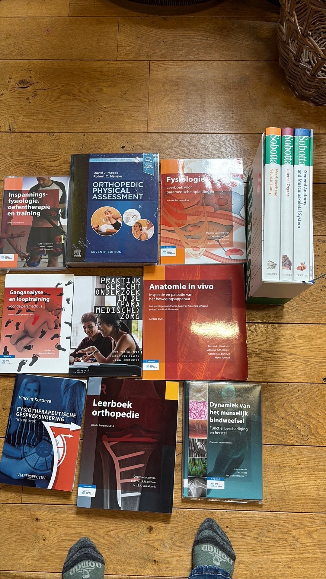 Boekenpakket 1ste jaar fysio Leiden, Ophalen of Verzenden, Beta, Zo goed als nieuw, HBO