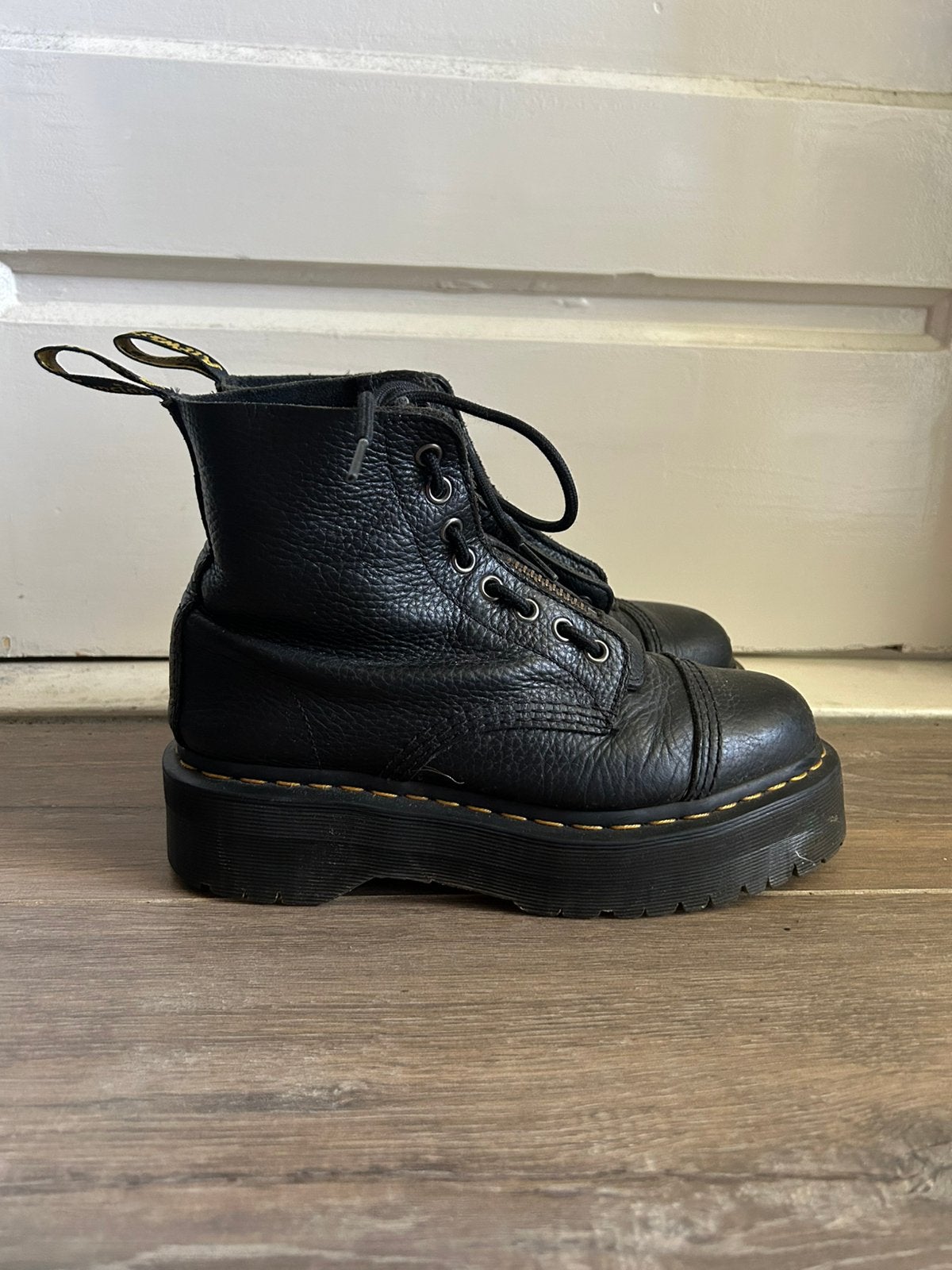 Dr Martens Sinclair met rits, Zwart, Lage of Enkellaarzen, Ophalen of Verzenden, Gedragen