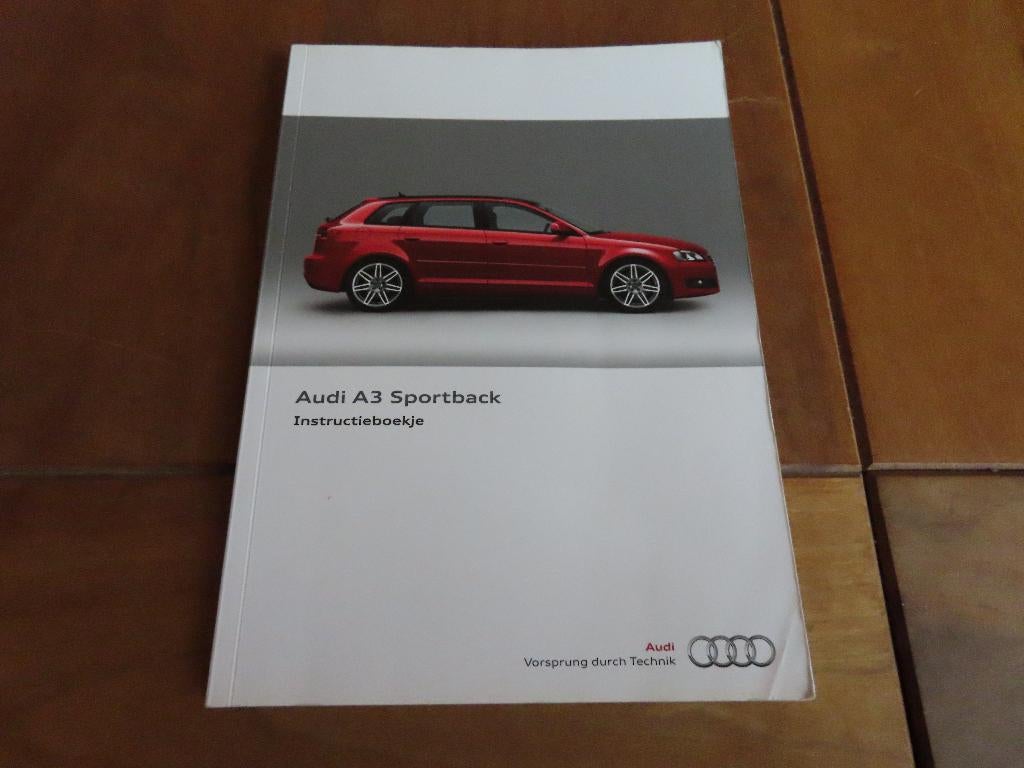 Instructieboek Audi A3 Sportback 2011, zeer mooi!, Ophalen of Verzenden