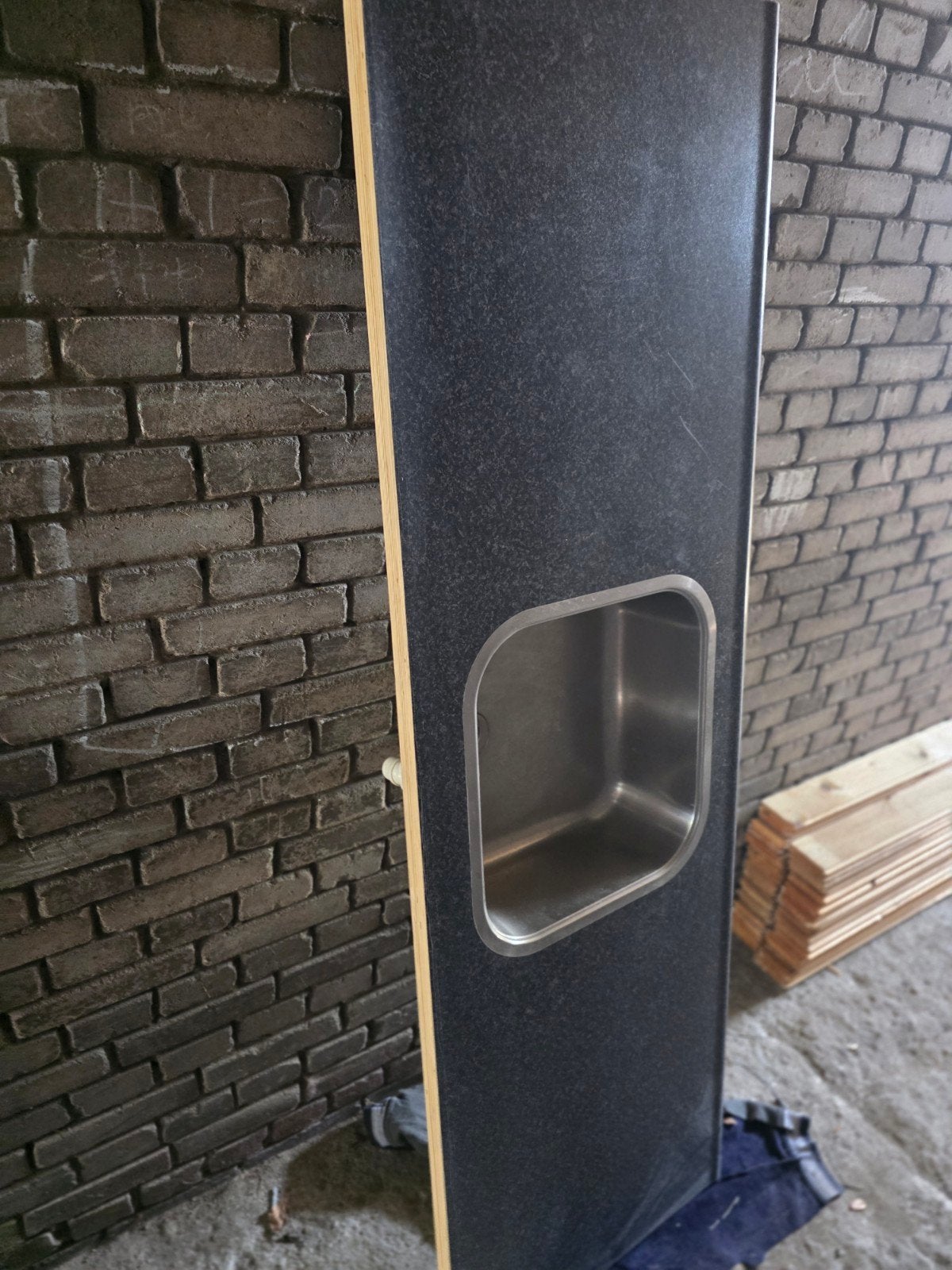 Aanrechtblad 171 x 54 cm + Franke RVS spoelbak, Ophalen of Verzenden, 50 tot 75 cm, Minder dan 100 cm