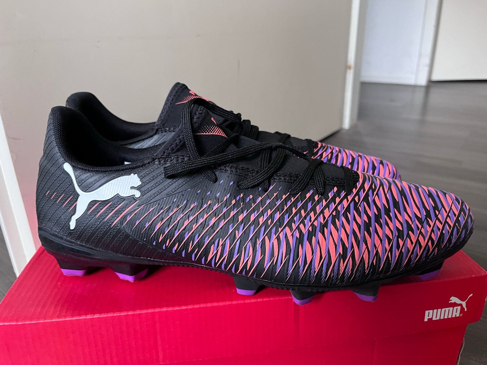 Puma Future Voetbalschoenen - Maat 45, Maat XS of kleiner, Schoenen, Nieuw, Ophalen of Verzenden