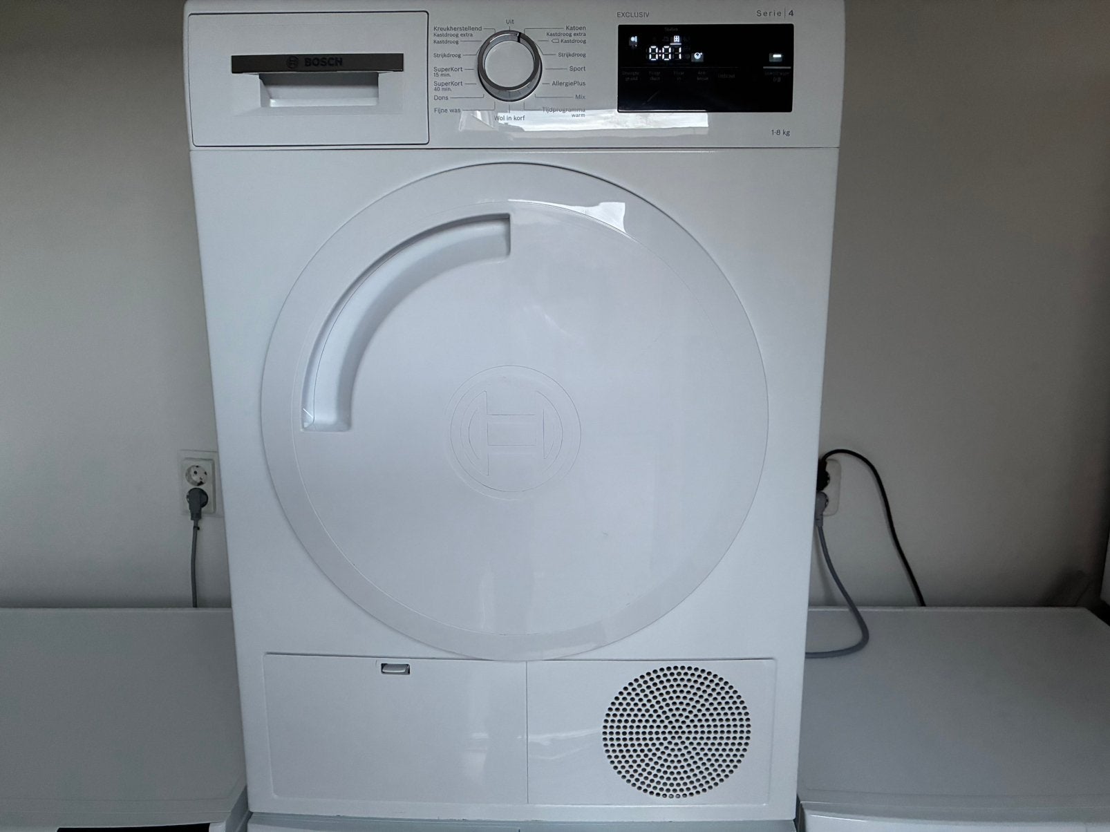 Zo goed als Nieuw Jong Bosch Serie4 8Kg Condensdroger, Bosch, Anti-kreukfase, 8 tot 10 kg, Ophalen of Verzenden