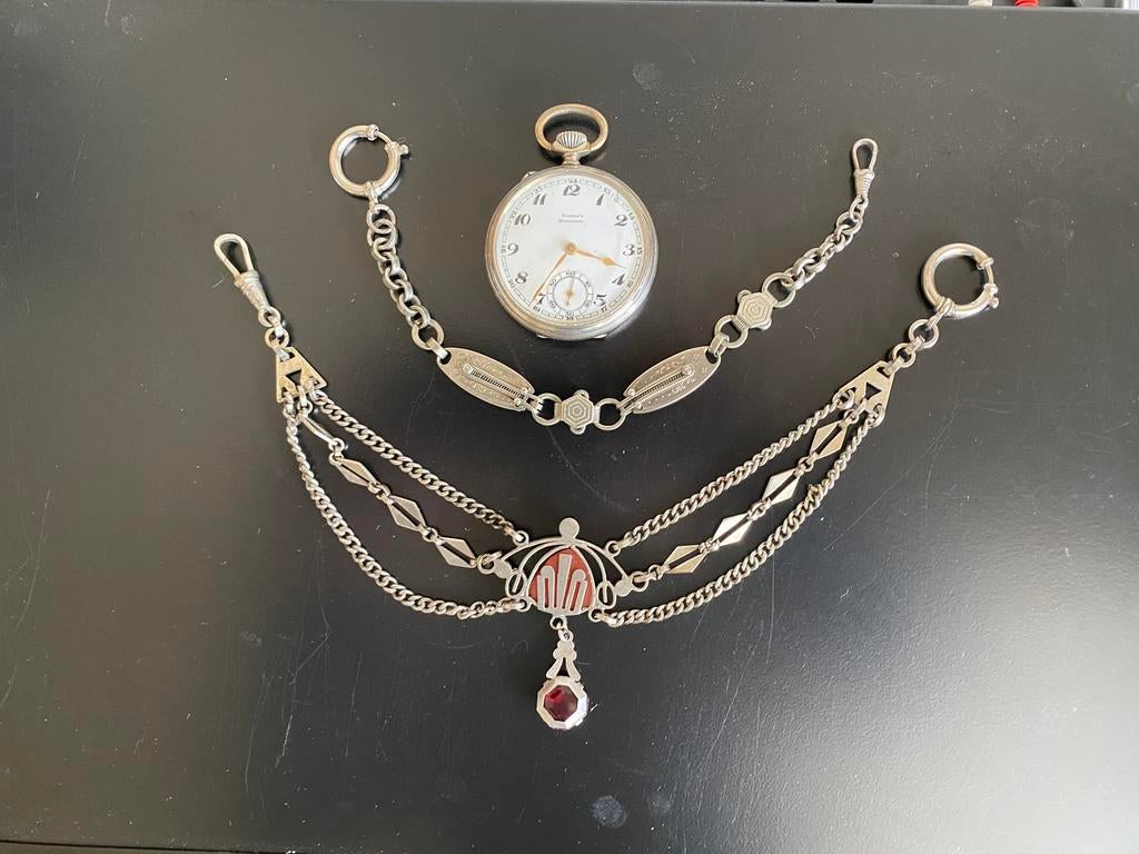 Oude verzilverde vestzak horloge met kettingen, Overige merken, Overige materialen, Zakhorloge, 1900 tot 1930