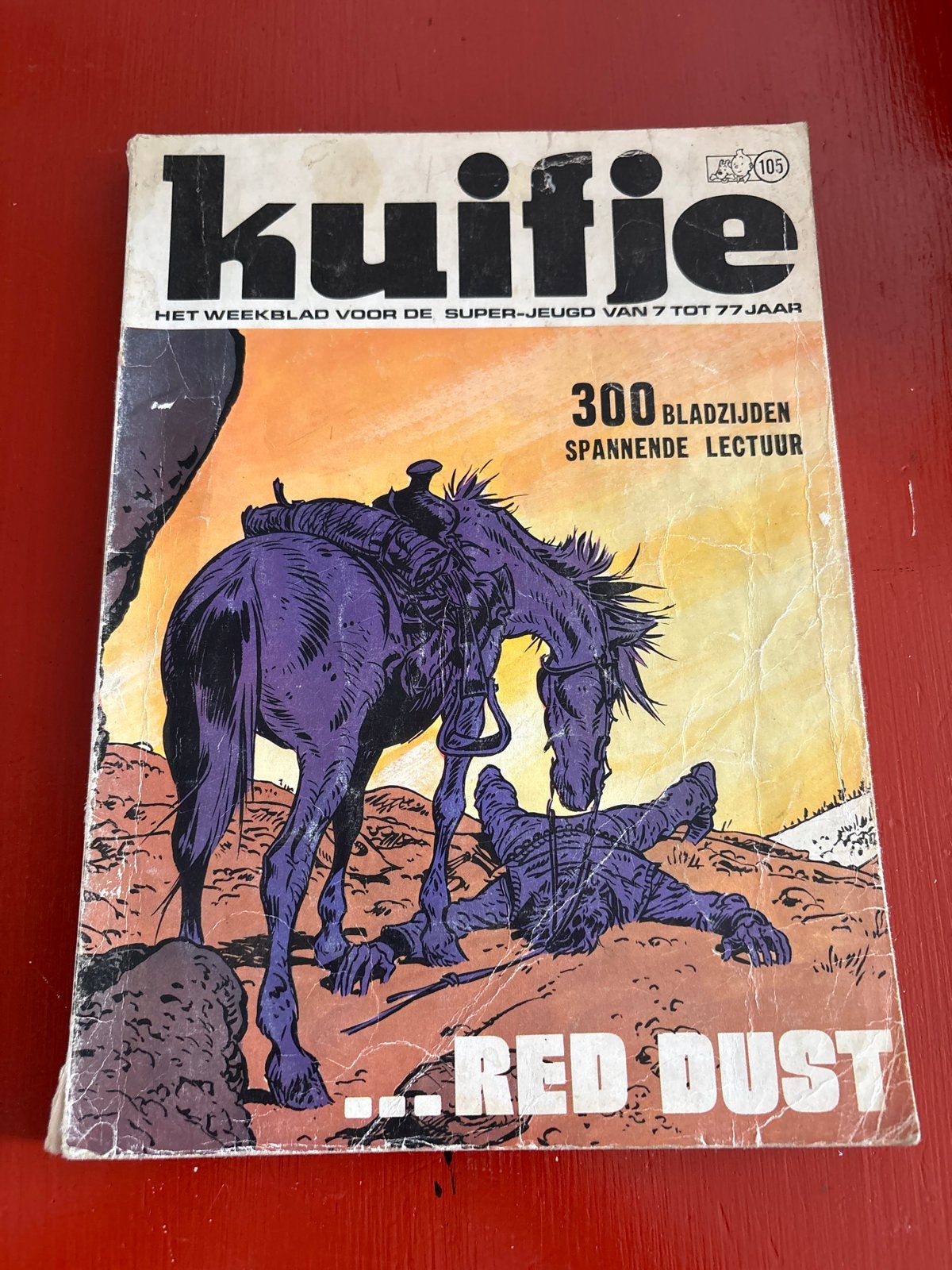 Kuifje Weekblad - Red Dust - Nummer 105, Boeken, Eén stripboek, Ophalen of Verzenden, Gelezen