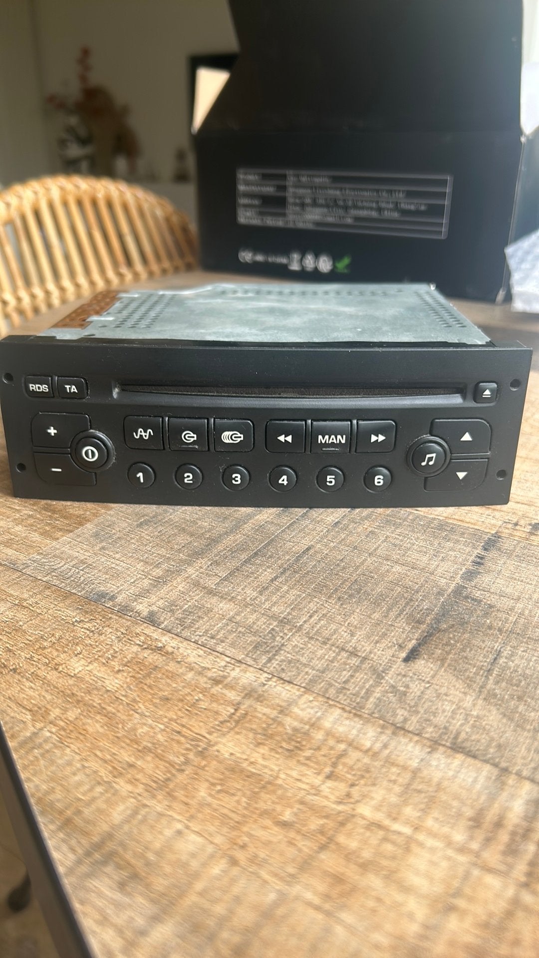 Originele Peugeot 206 auto radio, Auto diversen, Ophalen of Verzenden, Zo goed als nieuw