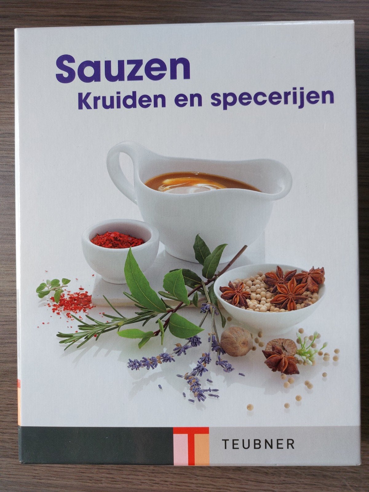 Kookboek: Sauzen, Kruiden en Specerijen - Teubner, Overige typen, Ophalen of Verzenden, Zo goed als nieuw, Overige gebieden
