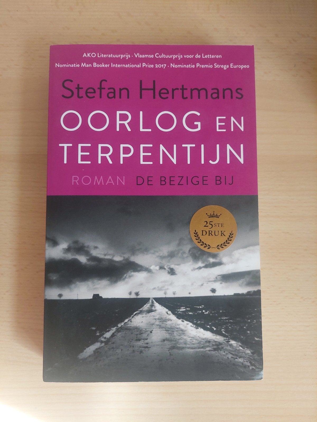 Oorlog en Terpentijn - Stefan Hertmans, Ophalen of Verzenden, Zo goed als nieuw, Stefan Hertmans, België