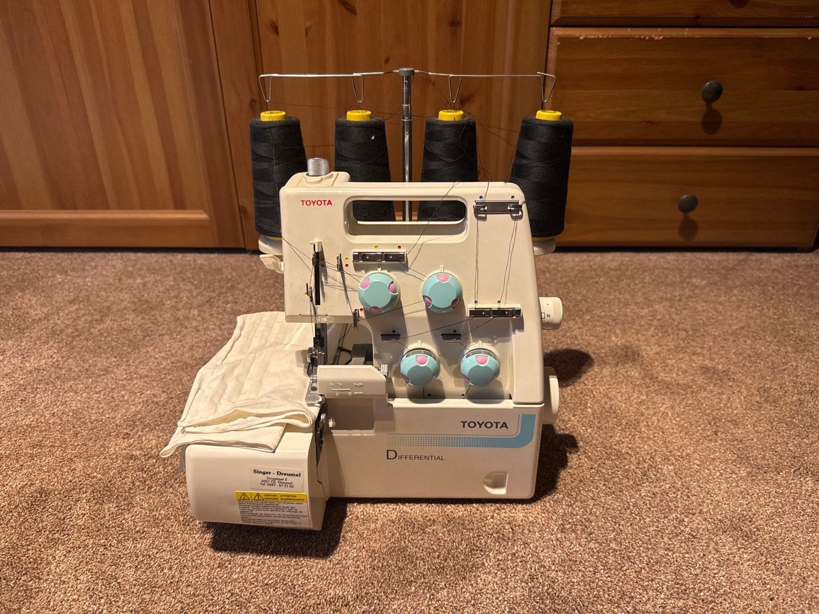 Toyota SL3314 SL1 Lockmachine - Zo goed als nieuw, Ophalen, Zo goed als nieuw, Lockmachine, Overige merken