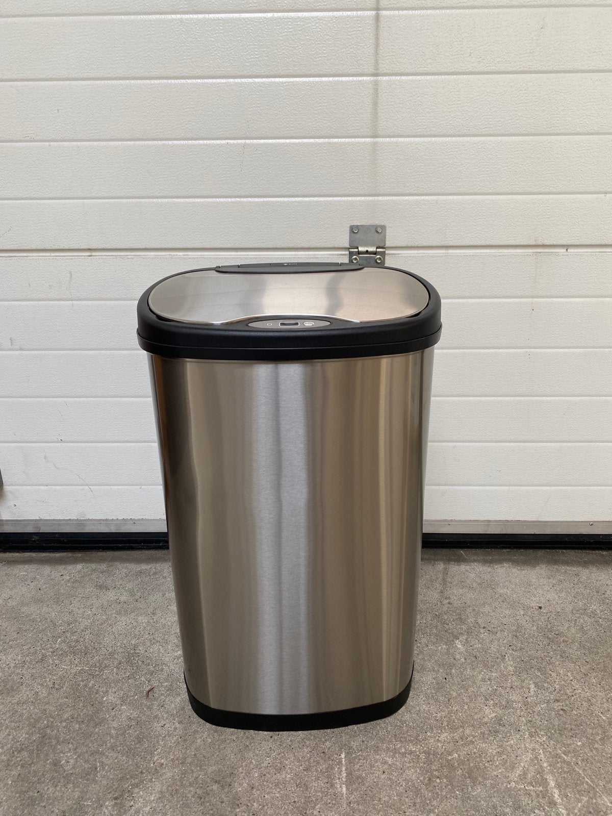 Prullenbak met sensor 50 Liter, 50 – 75, 40 liter of meer, Ophalen of Verzenden, Zo goed als nieuw