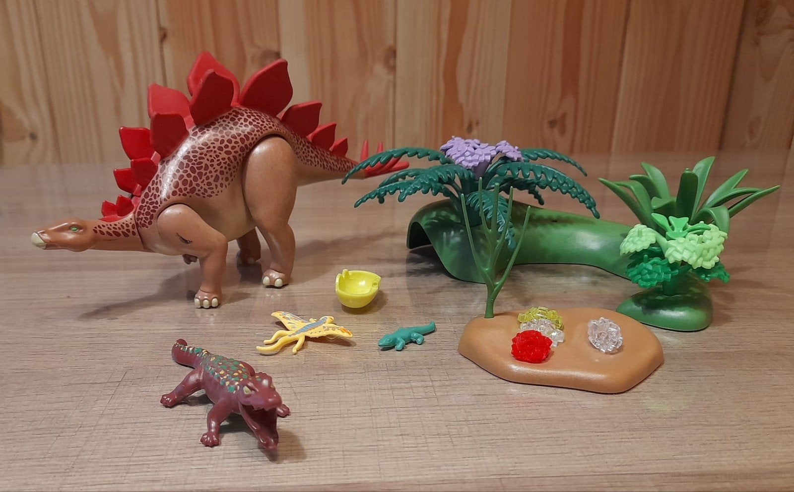 X: Grote Stegosaurus Dinosaurus Set met Accessoires, Ophalen of Verzenden, Zo goed als nieuw