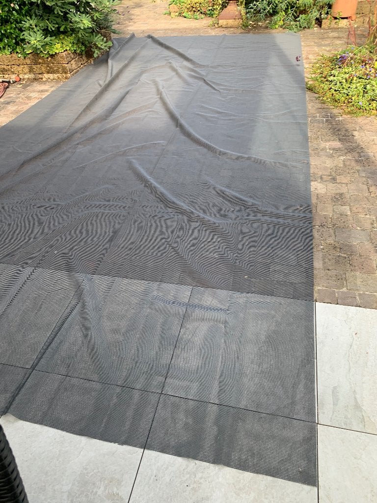 6 x 3 meter TENTTAPIJT MET RASTERPATROON  1 week gebruikt, Ophalen of Verzenden, Zo goed als nieuw
