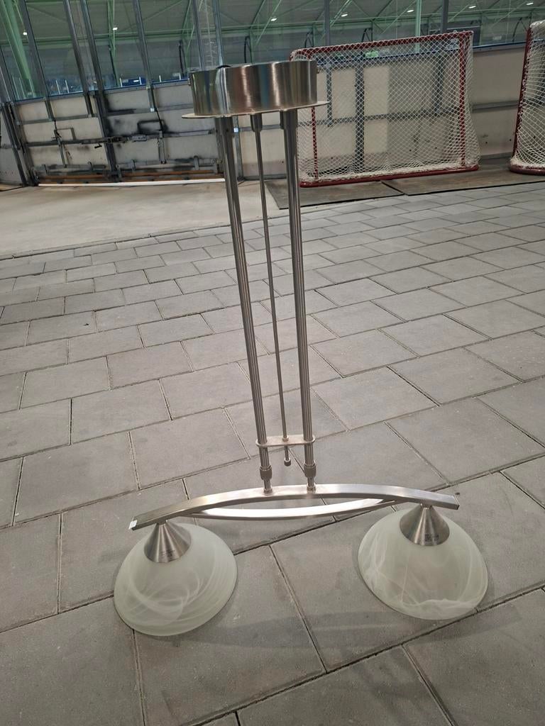 Moderne dimbare hanglamp met twee glazen kappen, Ophalen, Gebruikt, Glas, 75 cm of meer