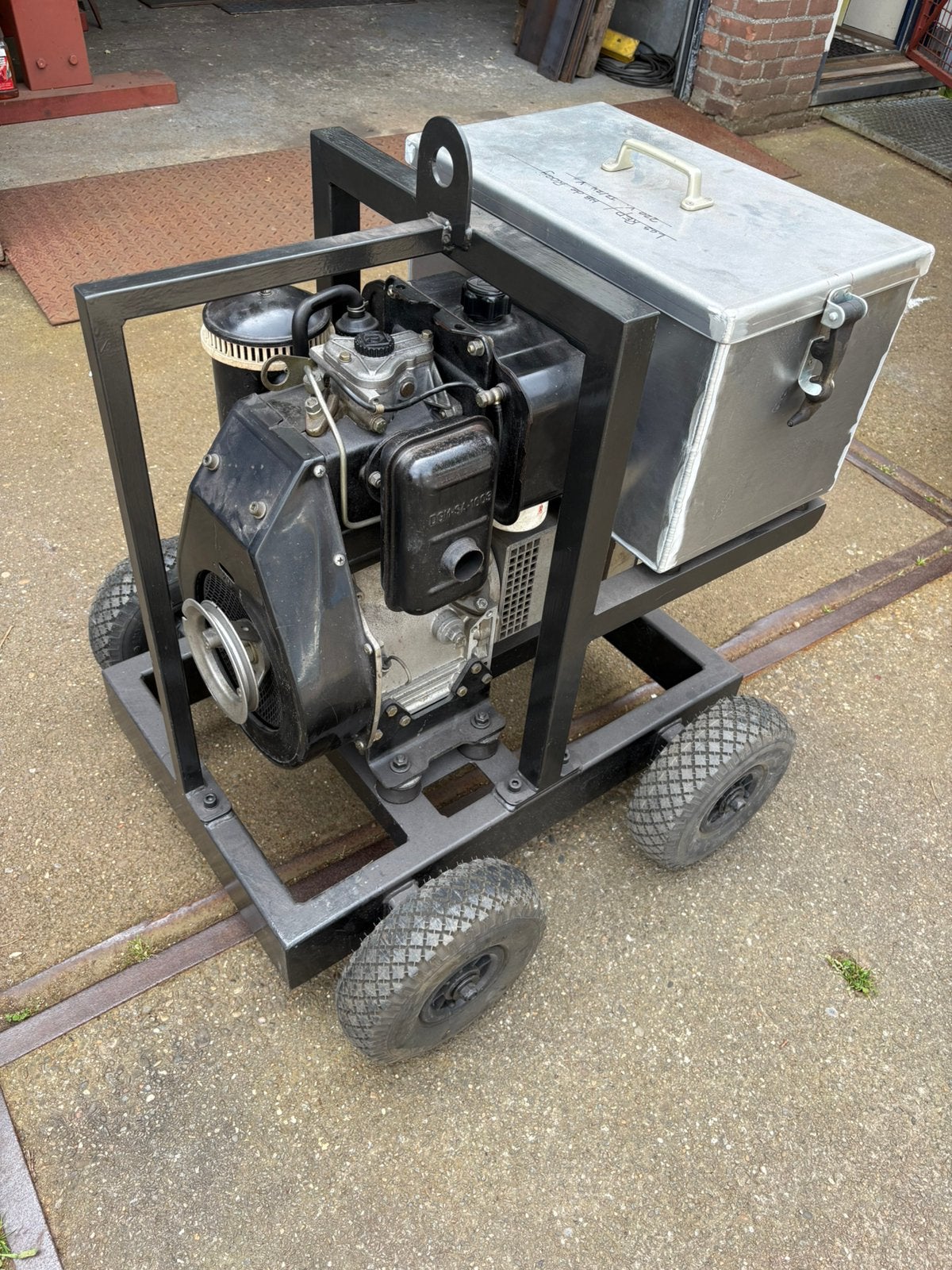 Ruggerini Diesel Generator RF 80, Doe-het-zelf en Verbouw, Motoren, Ophalen, Gebruikt, Dieselmotor, Minder dan 1400 rpm