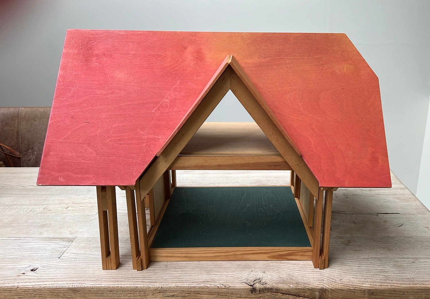 Poppenhuis van Selecta spielzeug, Kinderen en Baby's, Ophalen of Verzenden, Zo goed als nieuw, Poppenhuis