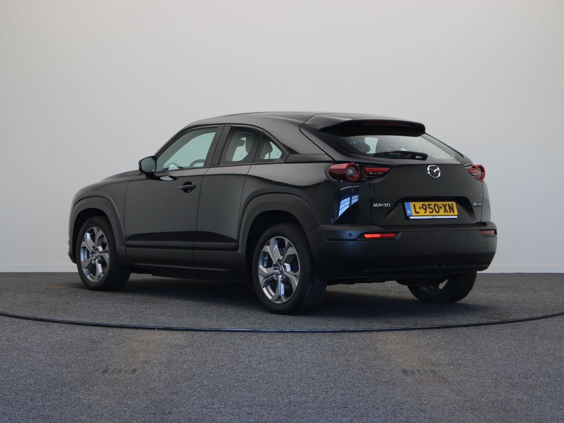 Mazda MX-30 e-SkyActiv 145 36 kWh | Adaptieve Cruise Control, Auto's, 145 pk, Stof, Gebruikt, Zwart