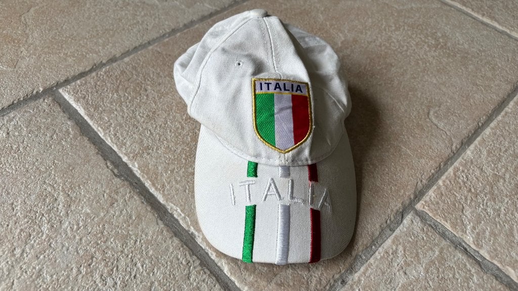 Petje Italie wit, Ophalen of Verzenden, Gedragen, Pet