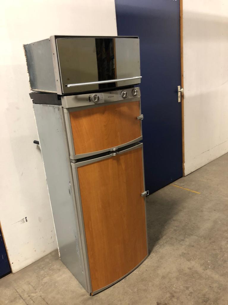 Dometic RMT 7655 koelvriescombi+oven voor recreatievoertuig, Ophalen, Gebruikt, Inbouw, 160 cm of meer