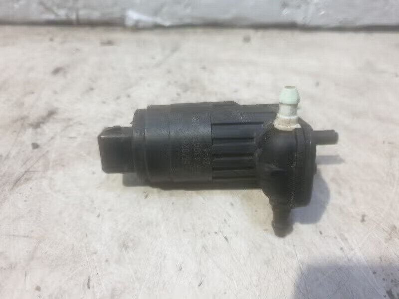 RUITENSPROEIERPOMP VOOR + ACHTER Opel Corsa D (55702893), Bahnhofsplatz 65423 Rüsselsheim am Main, DE, Gebruikt, Opel, Opel Automobile GmbH