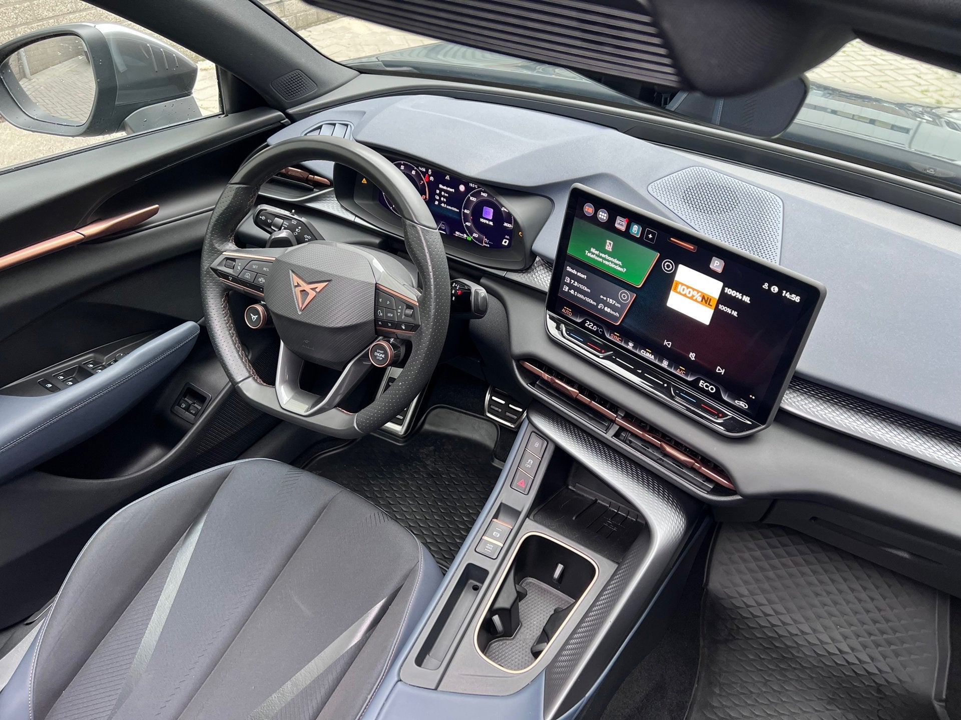 Cupra Terramar CUPRA Terramar 1.5 TSI e-Hybrid VZ Performanc, Auto's, Dealer onderhouden, Stof, 4 cilinders, 2000 kg