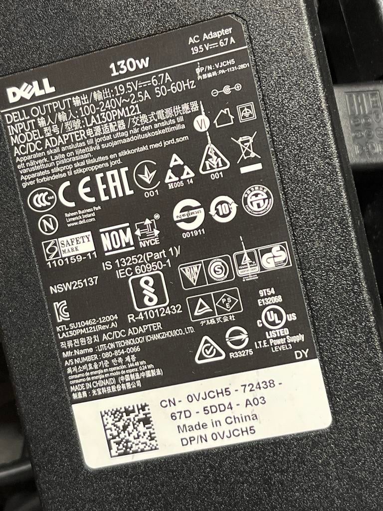 Dell 130W AC Adapter Oplader (LA130PM121), Computers en Software, Laptop-opladers, Ophalen of Verzenden, Gebruikt