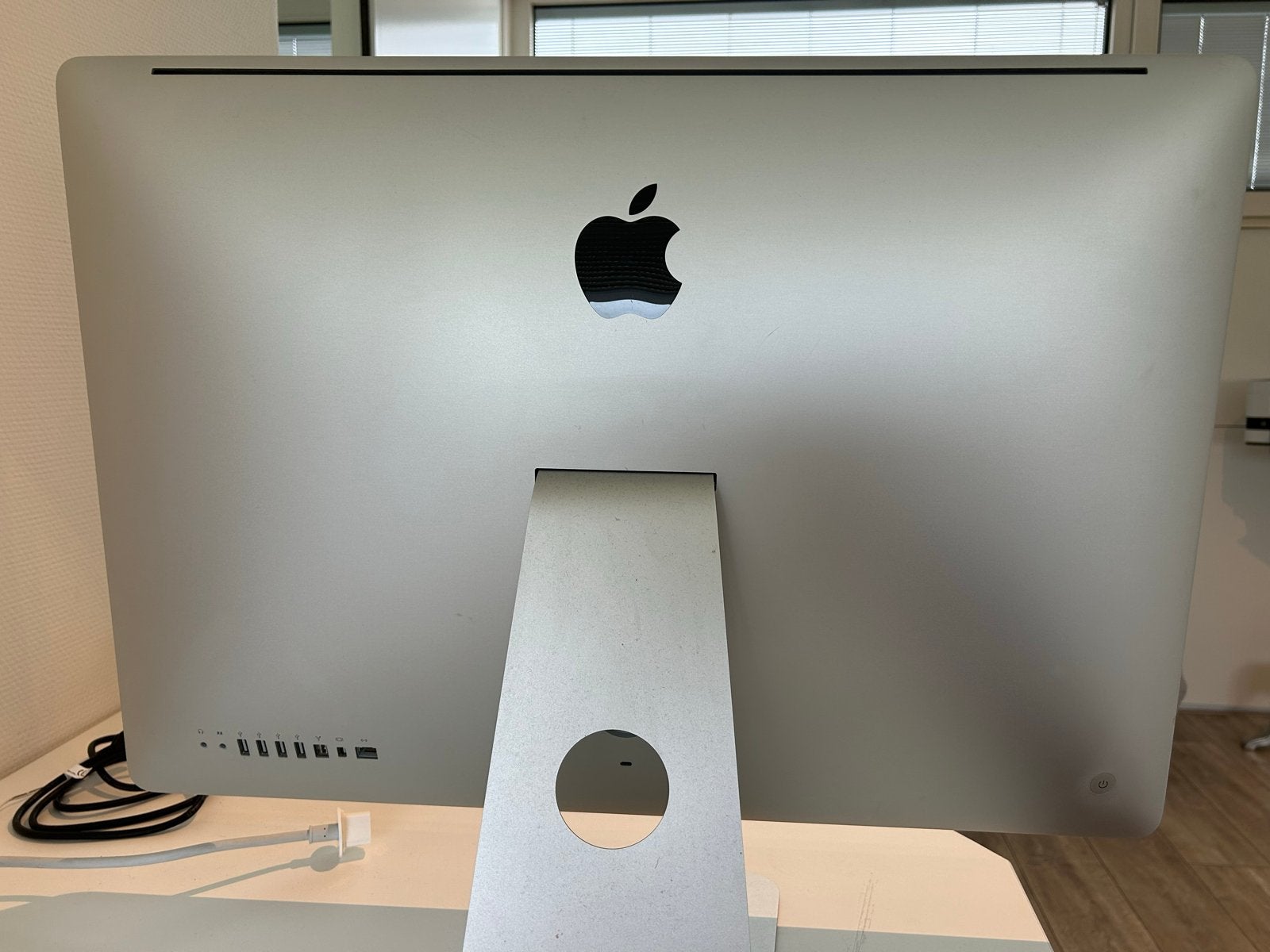 iMac 27 inch (2010) - Scherm defect - Voor onderdelen/repara, Ophalen of Verzenden, Niet werkend, 8 GB, IMac