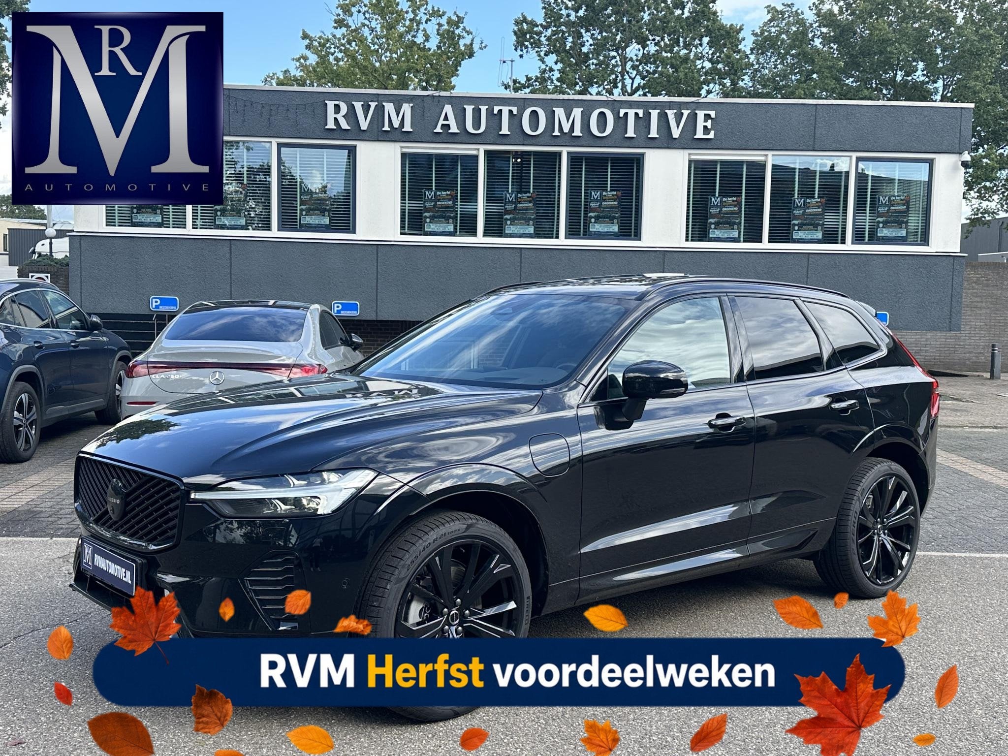 Volvo XC60 2.0 T6 Plug-in hybrid AWD Plus Black Edition PHEV, Auto's, Dealer onderhouden, Gebruikt, Euro 6, 1969 cc