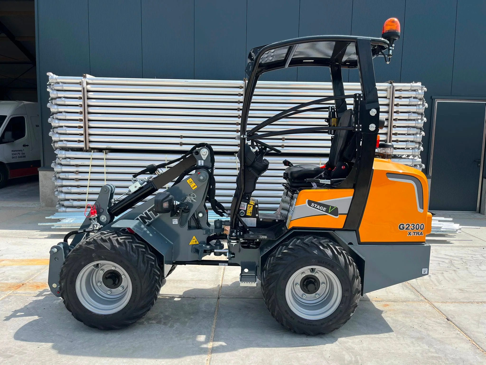 Giant G2300 X-TRA (bj 2026), Zakelijke goederen, Machines en Bouw | Kranen en Graafmachines, Wiellader of Shovel