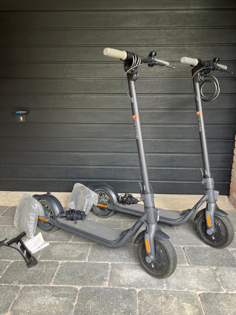 2x Segway Ninebot elektrische steps, Ophalen, Zo goed als nieuw, Elektrische step (E-scooter)