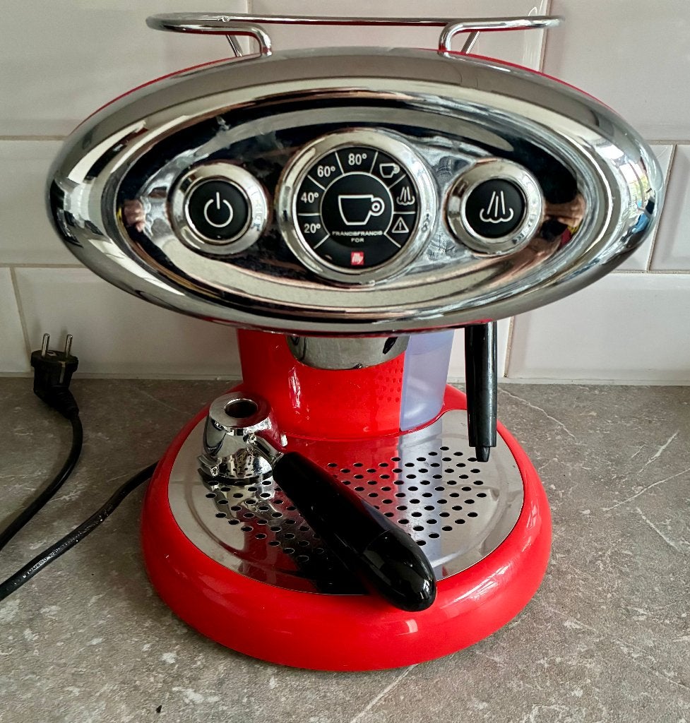 Illy X7.1 espresso koffie, Koffiepads en cups, Gebruikt, Espresso apparaat, Ophalen